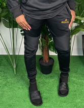 ICONIC LUX BLACK JOGGERS